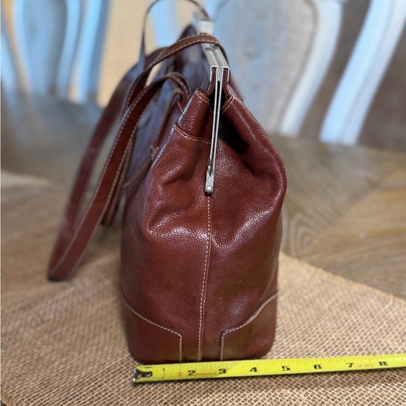 Kenneth Cole New York Brown Leather Shoulder Bag - Picture 5 of 16